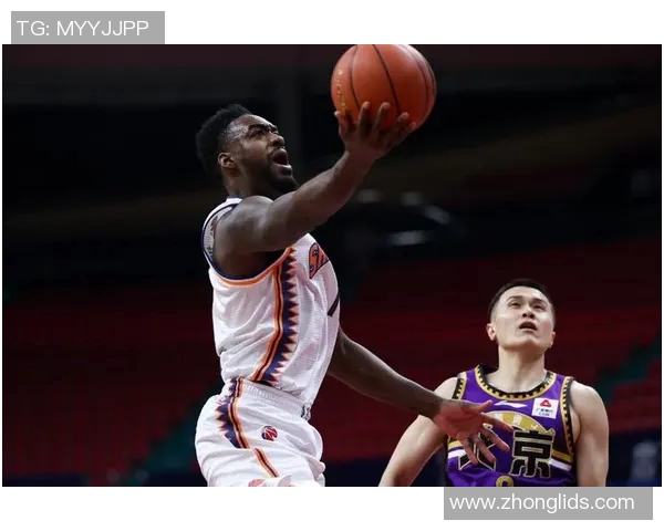 渴望重返CBA!昔日超级外援休赛期无人问津,曾场均狂砍29+7+6