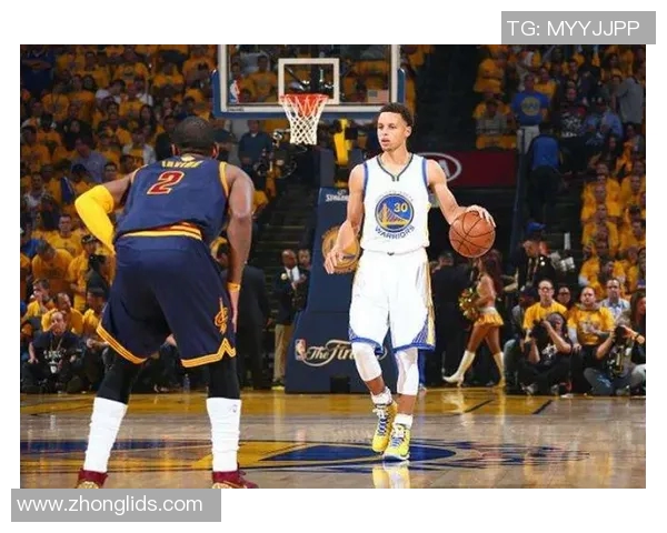 你对位过最好的后卫都有谁？利拉德：库里、欧文、威少