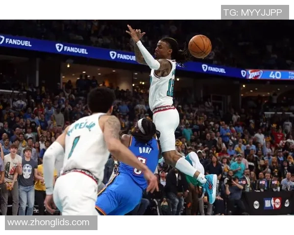 灰熊官方：莫兰特将继续至少伤缺2周，波普将接受手指手术